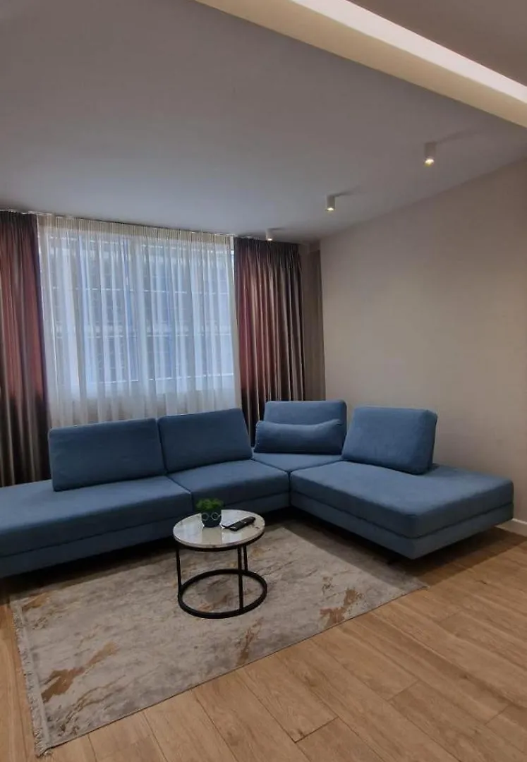 Lilo'S Place 1 Tirana Apartment